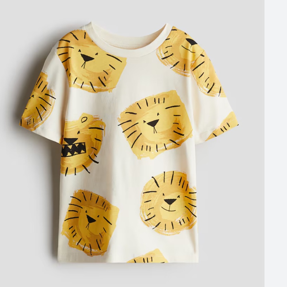 H&M boys lion print tee